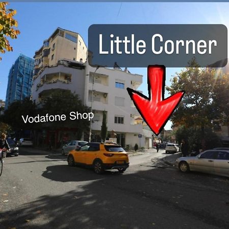 Little Corner Hostel Tirana Eksteriør billede
